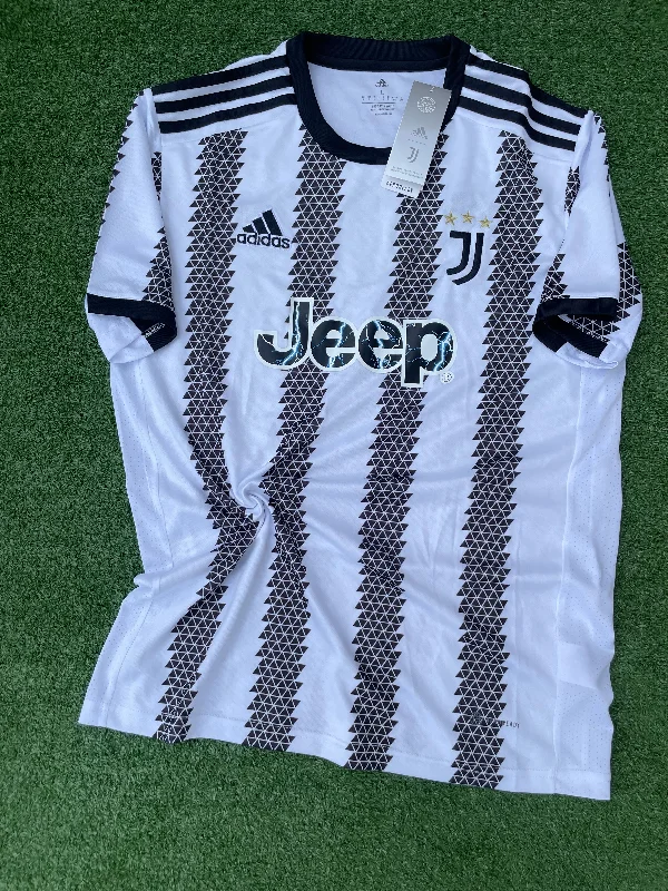 Camisa Juventus I 22/23 R$259,90   R$149,90