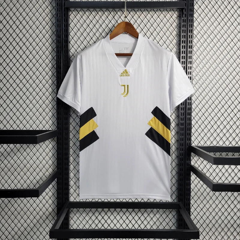 CAMISA DA JUVENTUS 23/24 BRANCO E AMARELO TREINO