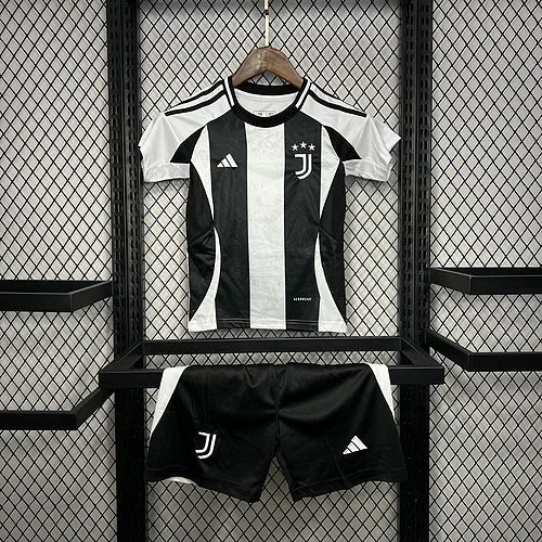 Kids Juventus 2024∕25 Home Kids Kit(C2F5)